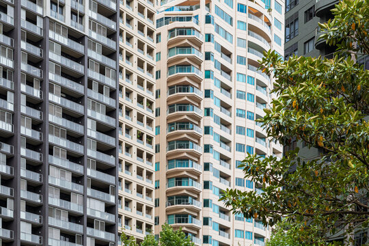 Elegant High-Rise Apartment Complex in Sydney Australia
