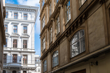 Fototapeta premium Walking in spring Vienna, city centre with beautiful buildings and streets, cityscape, Austrian capital in springtime