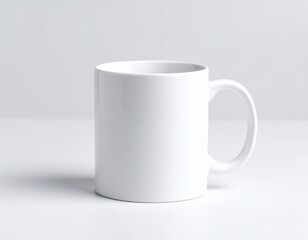 Fototapeta premium 깨끗한 배경에 놓여져있는 머그컵 A mug placed on a clean background