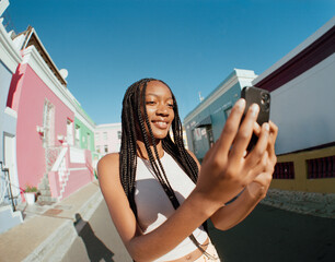 Wide angle fun mobile device