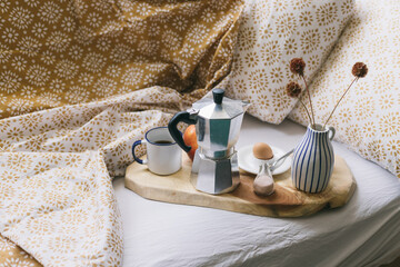 Slow Mornings and Breakfast in Bed