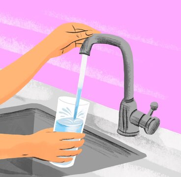 Woman&rsquo;s hand with glass of water 