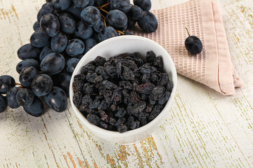 Dry ripe sweet blue raisin