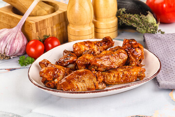 Buffalo chicken wings barbecue sauce