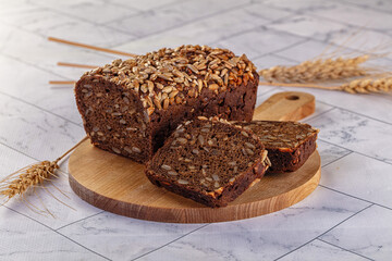Browl rye bread with seeds