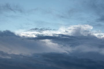 Obraz premium Blue Sky with Overcast Cloudscape