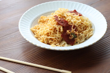 noodle with meat sauce close up