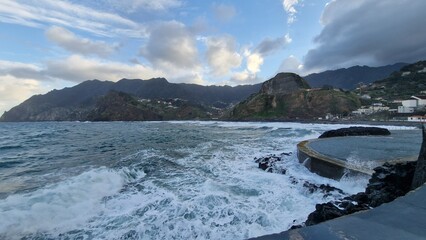 Located on the northeast coast of Madeira, Porto da Cruz is a popular hotspot for extreme sports enthusiasts, especially surfers. Its powerful waves and rugged coastline create ideal conditions for th
