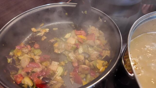 An InDepth Look at the Vegetable StirFry Cooking Process in the Kitchen for Everyone