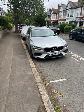 London
June 3, 2025
Volvo V60
