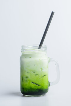 Thai Iced Tea, Coffee, and Green Tea in Mason Jars