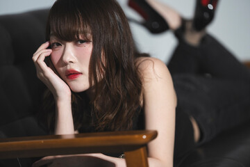 クールな女性