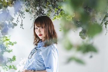女性