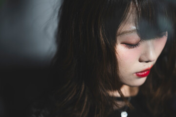 クールな女性