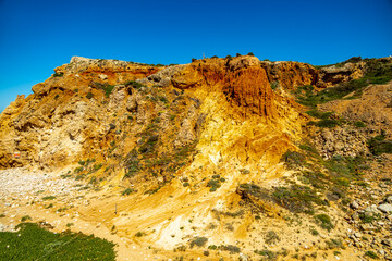 Frühsommerliche Wanderung an der wunderschönen Algarve vor den Toren der Hafenstadt Sagres -...