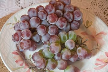  fresh grapes on the table