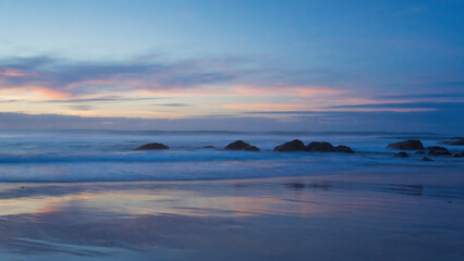Fototapeta premium Sunset with Ocean sea coastline background. Ai generated.