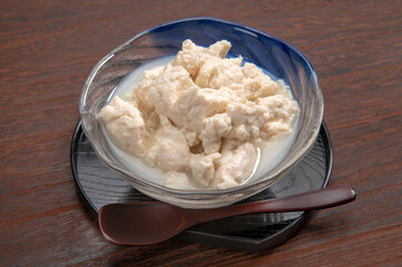 沖縄の郷土食、ゆし豆腐