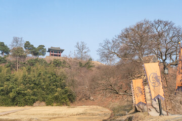 広大な敷地が残る世界遺産の公州城