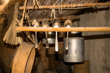 2021.09.12 Sicily, Custonaci, Scurati Caves, image of the ancient village inhabited in the 19th century