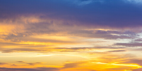 Fototapeta premium Sunset sky and evening glow