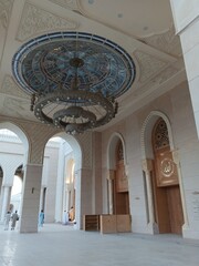 Fototapeta premium White Mosque Architecture With Islamic Callighraphy and Traditional Egyptian Lamp