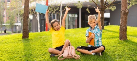 kids boy and girl looking up