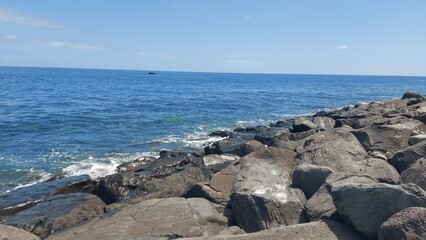 travel, madeira, island, tourism, shore, landscape, sand, sky, clouds, sea, water, peace, waves, destination, beach, nature, love, zen, blue, outdoor
