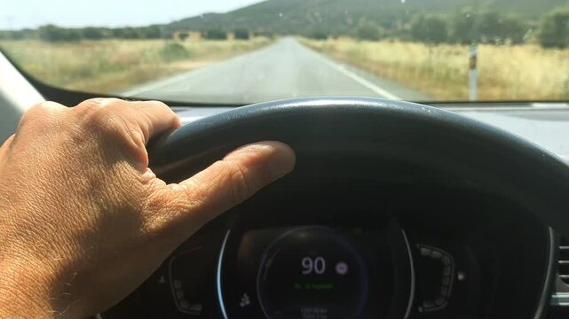 Conductor conducir en carretera 