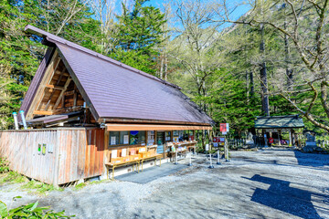 初夏の穗髙神社 奧宮　長野県松本市　Early summer at Hodaka Shrine - Okumiya. Nagano...
