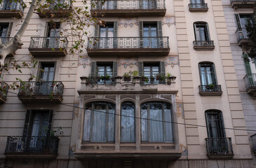 Interesting Art Nouveau Architecture Buildings facade in Barcelona, Spain. (Arquitectura modernista).
These fancy buildings date for the most from the early XXth century.
