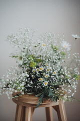 白いフラワーアレンジ