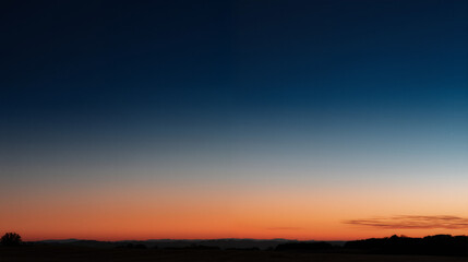 Stunning Gradient Sky at Dusk with Soft Sunset Colors