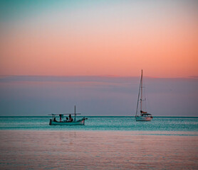 sailboat at sunset © Noe