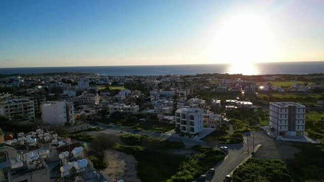 Innenstadt von Limassol auf Zypern. Sonniger Fr&uuml;hlingstag.
