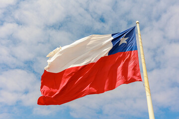 The Great Bicentennial Flag, imposing in its dimensions of 18 x 26 meters, on the hill of Arica, Chile.