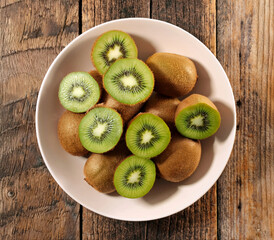 fresh kiwi fruit