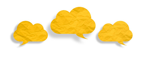 Naklejka premium Yellow speech bubble crumpled paper isolated on transparent background