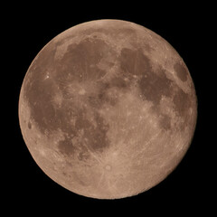 日本の幻想的な満月