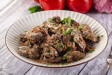Chicken liver in cream sauce