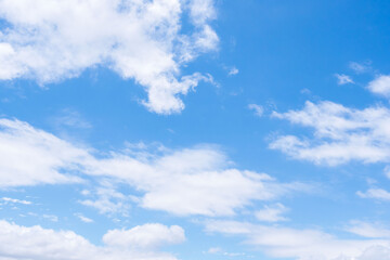 雨上がりの澄んだ青空と白い雲23