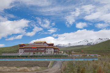 Minyag Monastery, Sacred Land of Tibetan Buddhist Practitioners
