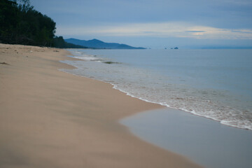 Camping by the Gulf of Thailand – Peaceful Beachfront Escape

