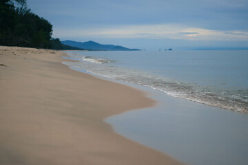 Camping by the Gulf of Thailand – Peaceful Beachfront Escape

