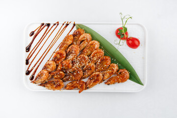 A fresh and delicious appetizer with sauce