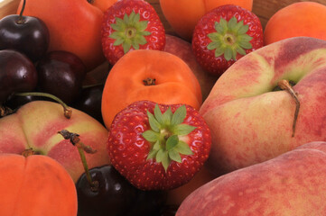 Assortiment de fruits mûrs en gros plan