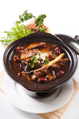 Healthy Casserole with Red Dates, Ginseng and Mushrooms Stewed Beef Brisket