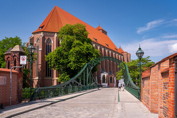 Tumski Bridge, Wroclaw, Poland.