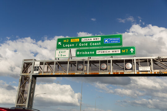 street signs in the sun to South East Queensland locations