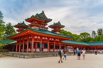 Fototapeta premium Heian Jingu Shrine, a Shinto shrine in Kyoto, Japan